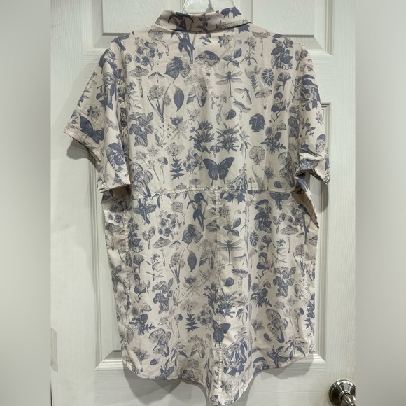 Flylow Women’s XL Aster Bike Shirt Blue White NWT Button Up Polyester Spandex - Picture 3 of 11